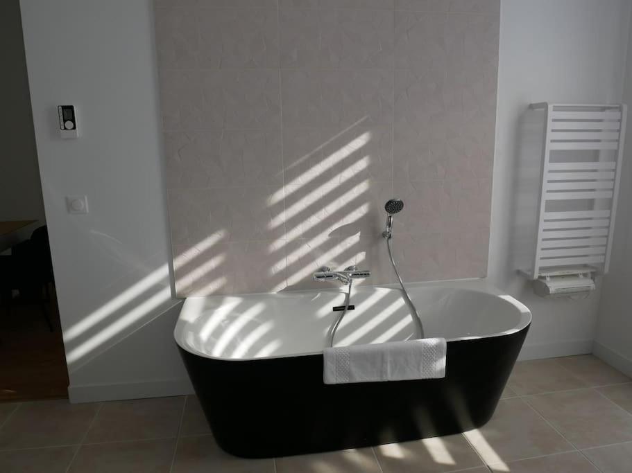 Clos De La Providence, Gite, Piscine Et Spa 3 Chambres Nolay  Dış mekan fotoğraf